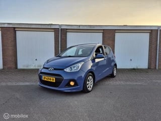 Hoofdafbeelding Hyundai i10