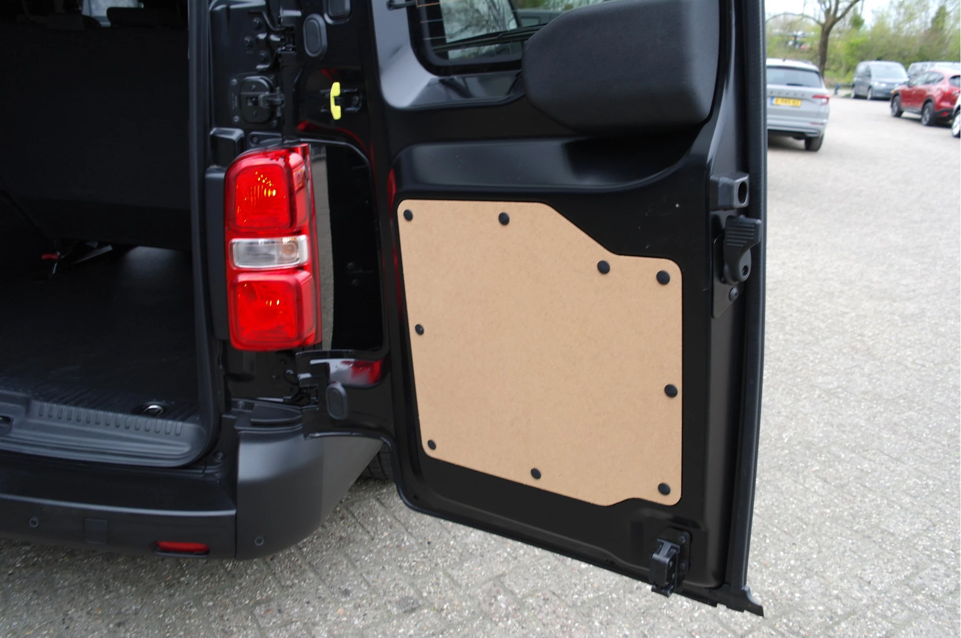 Hoofdafbeelding Peugeot e-Expert