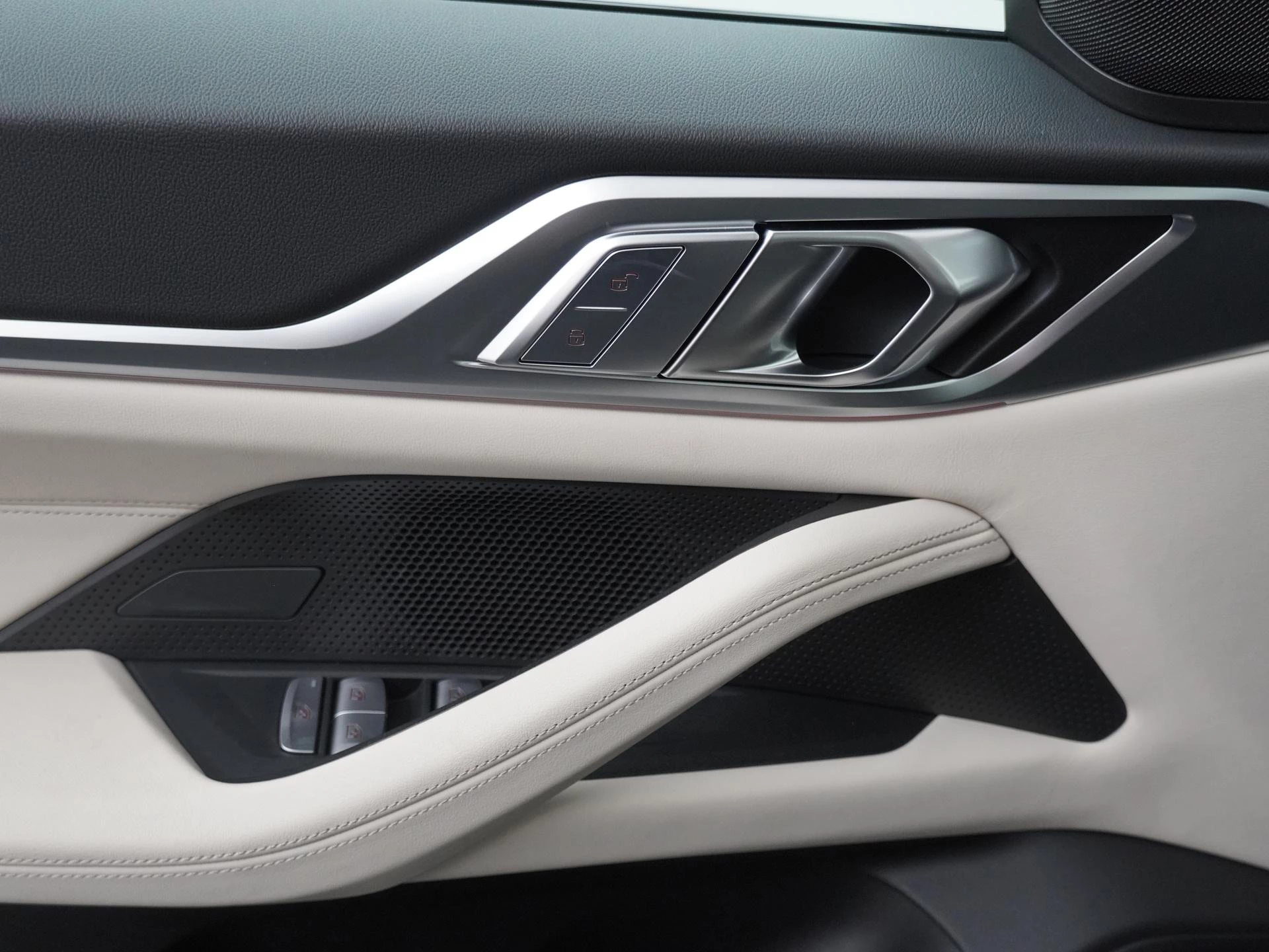 Hoofdafbeelding BMW i4