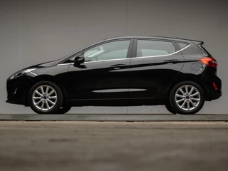Ford Fiesta 1.0 EcoBoost TITANIUM Sport (APPLECARPLAY,NAVI,LED,CRUISE,DAB,LEDER,CLIMATE,KEYLESS,SPORTSTOELEN,LM VELGEN,NETTESTAAT)