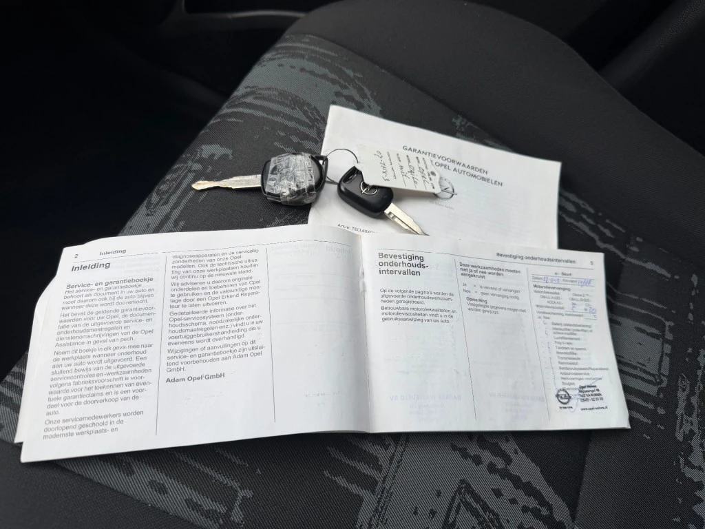 Hoofdafbeelding Opel Agila