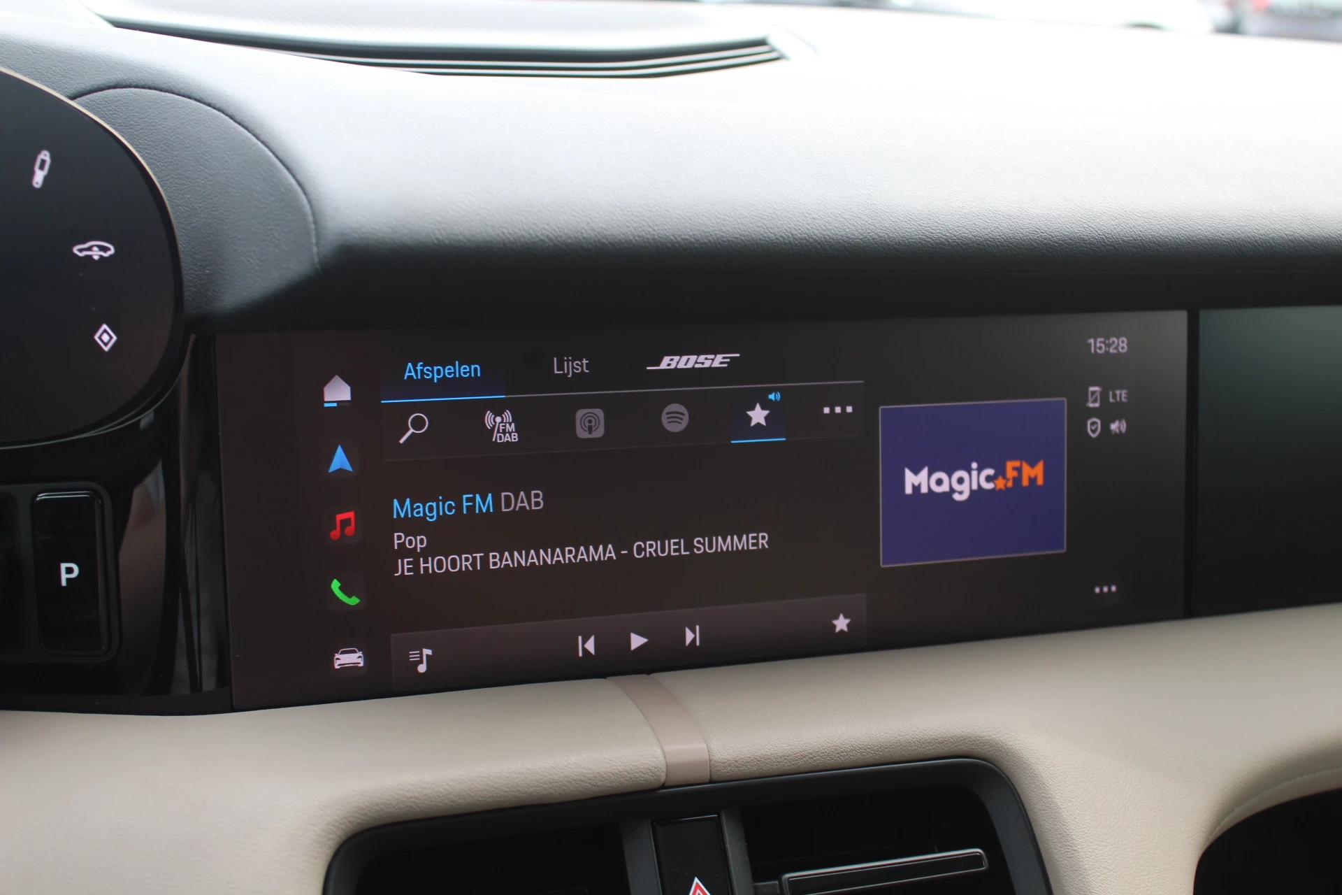 Hoofdafbeelding Porsche Taycan