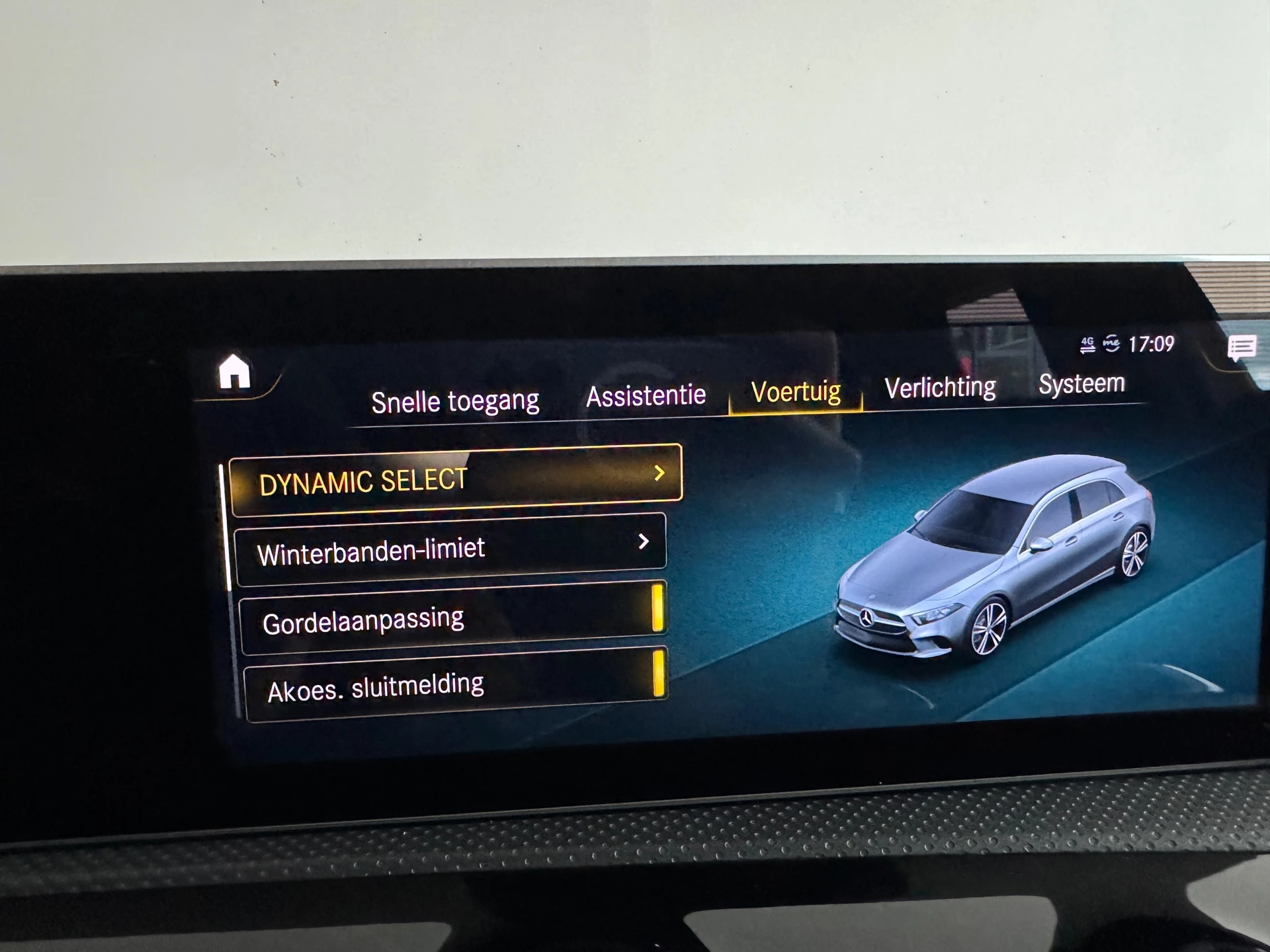 Hoofdafbeelding Mercedes-Benz A-Klasse