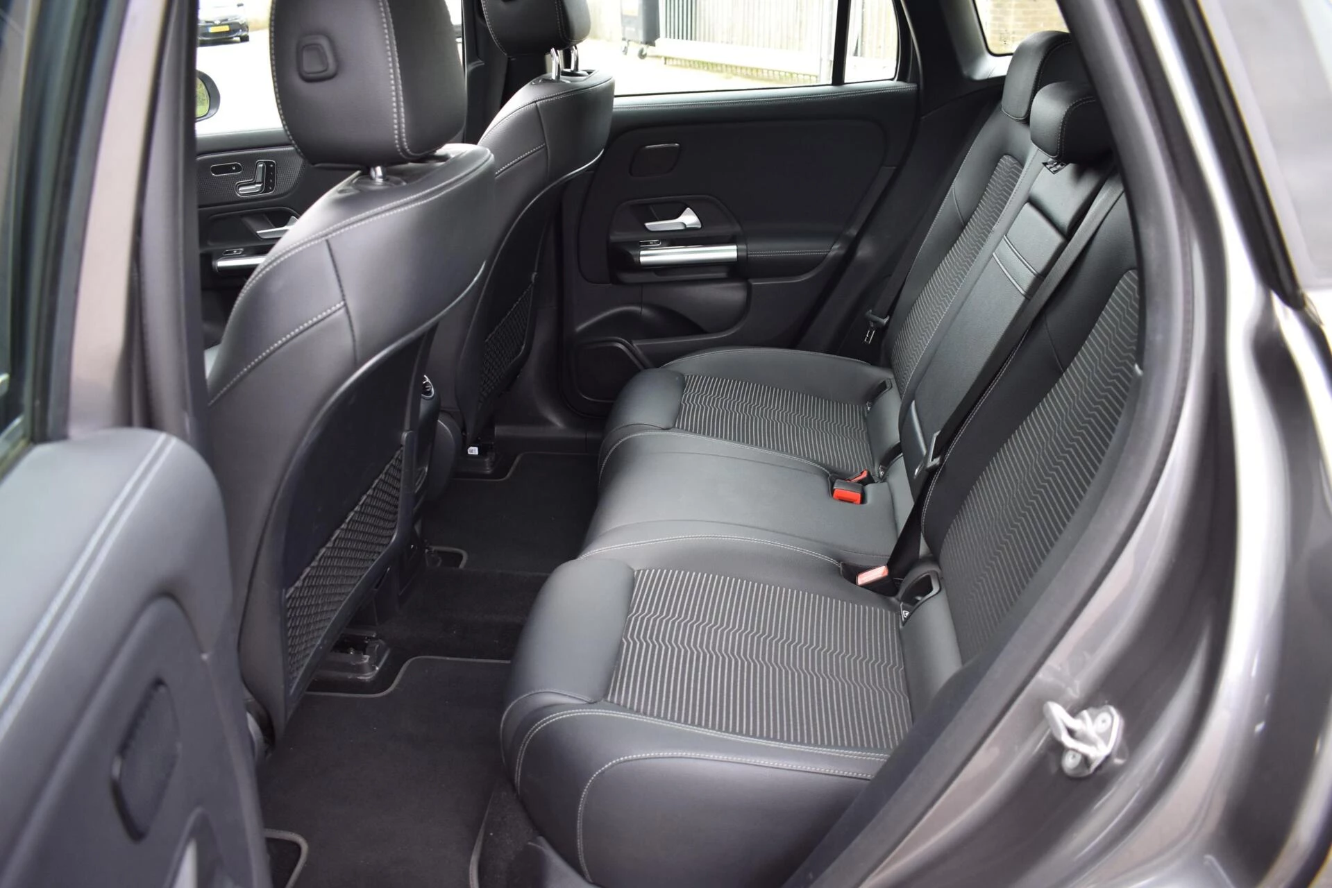 Hoofdafbeelding Mercedes-Benz EQA