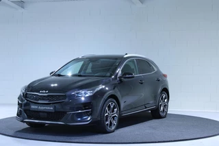 Hoofdafbeelding Kia XCeed Kia XCeed 1.6 GDi PHEV DynamicPlusLine | Panoramadak | Stoelverwarming- en verkoeling | Parkeercamera