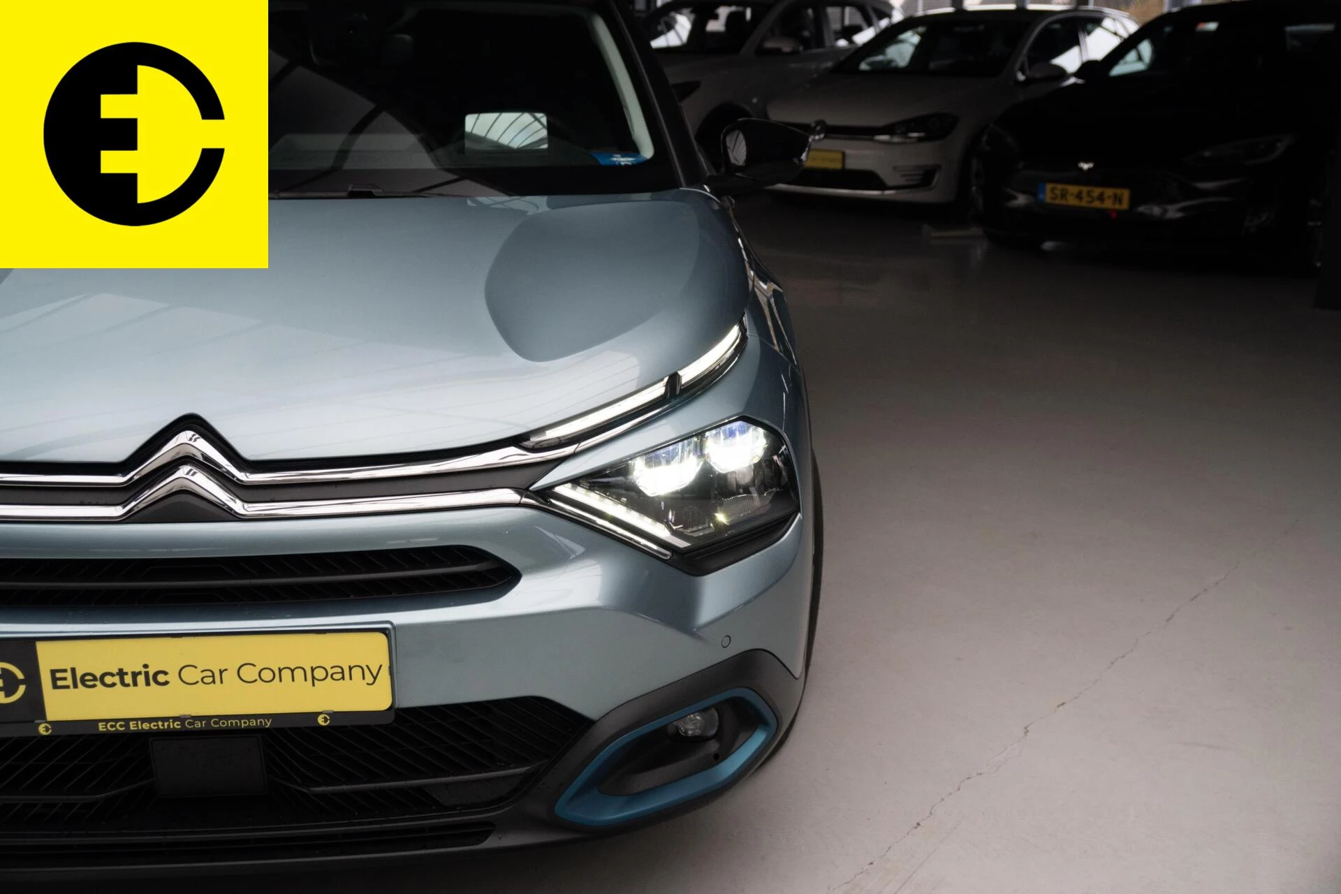 Hoofdafbeelding Citroën ë-C4