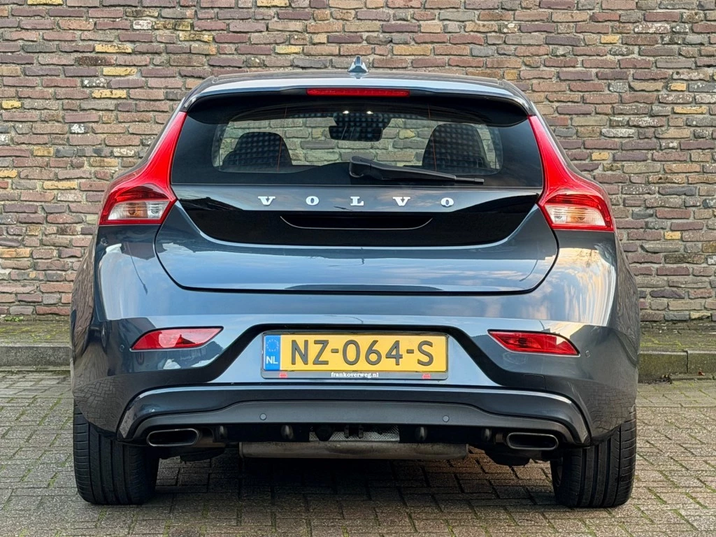 Hoofdafbeelding Volvo V40