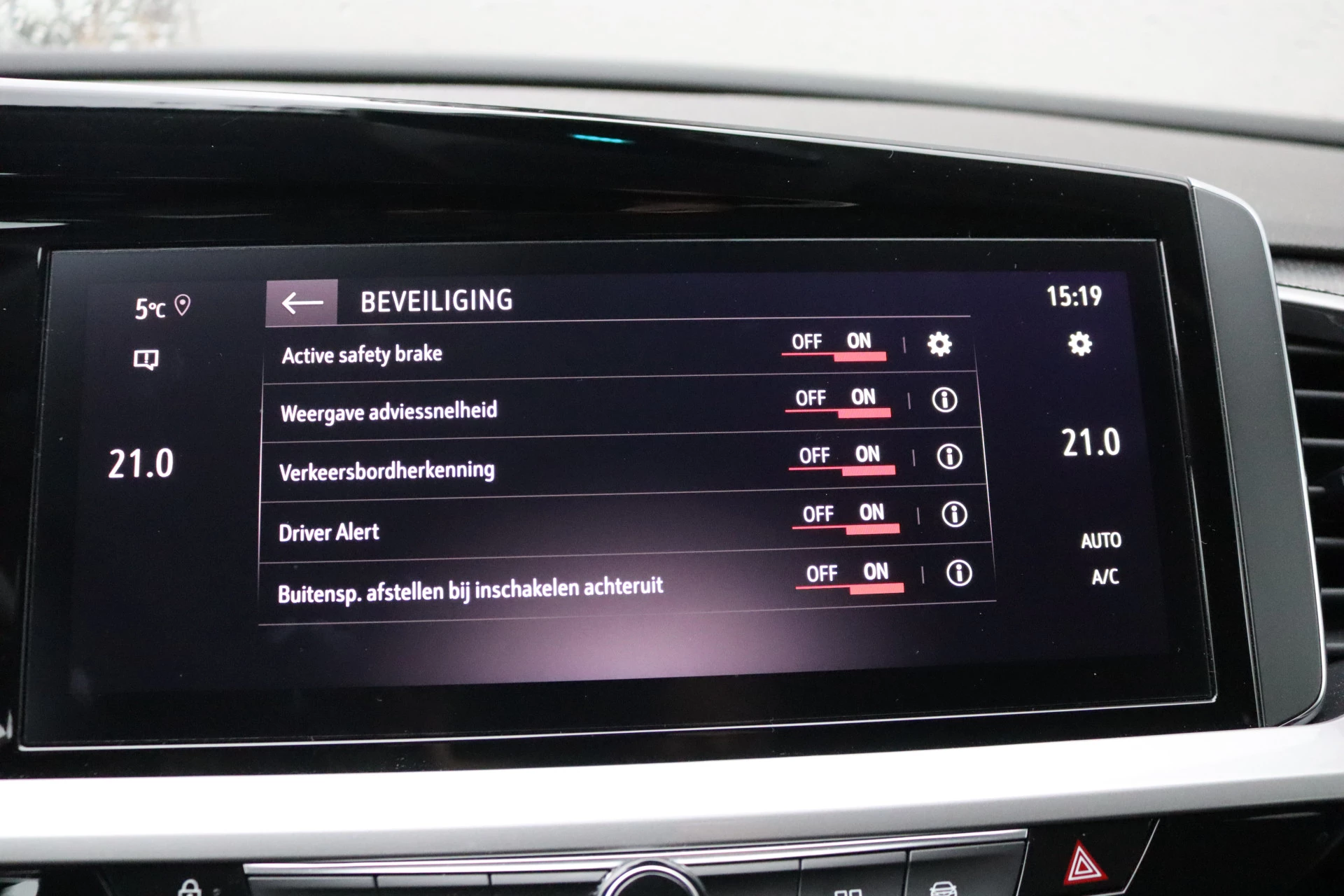 Hoofdafbeelding Opel Grandland X