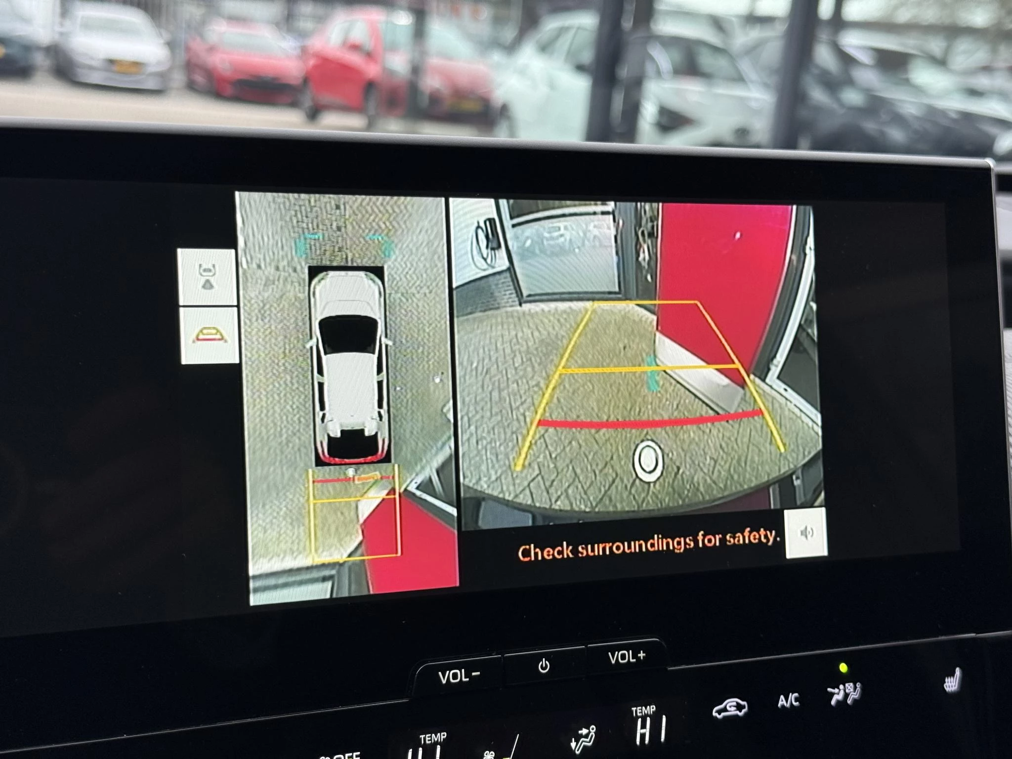 Hoofdafbeelding Toyota bZ4X