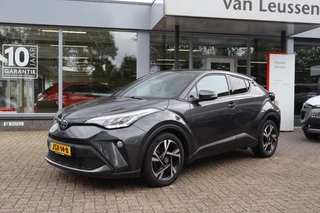 Toyota C-HR 1.8 HYBRID DYNAMIC ALL-SEASON BANDEN STOELVERW. DODEHOEKDETECTIE KEYLESS LED KOPLAMPEN PARK.SENSOREN V+A