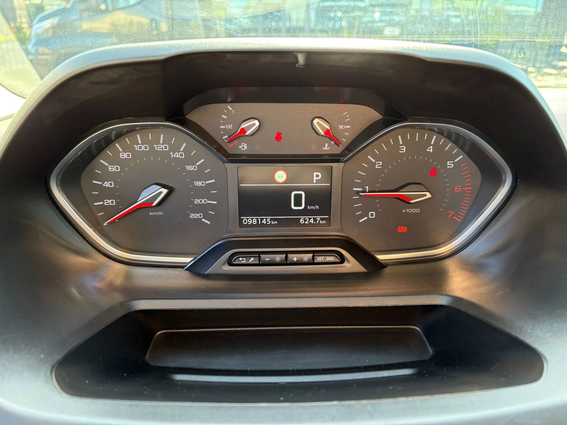 Hoofdafbeelding Peugeot Rifter