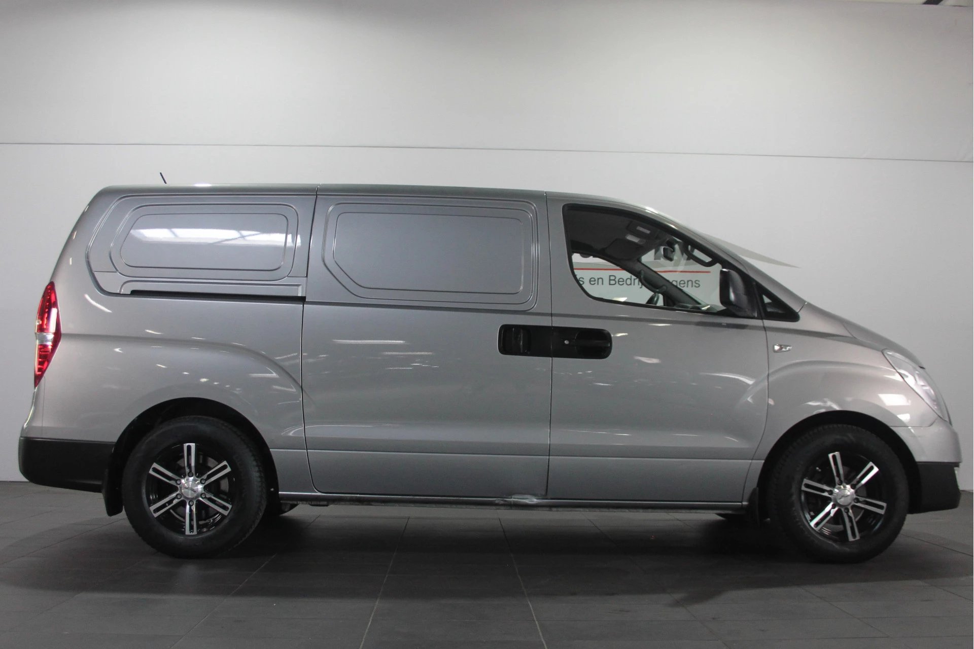 Hoofdafbeelding Hyundai H300