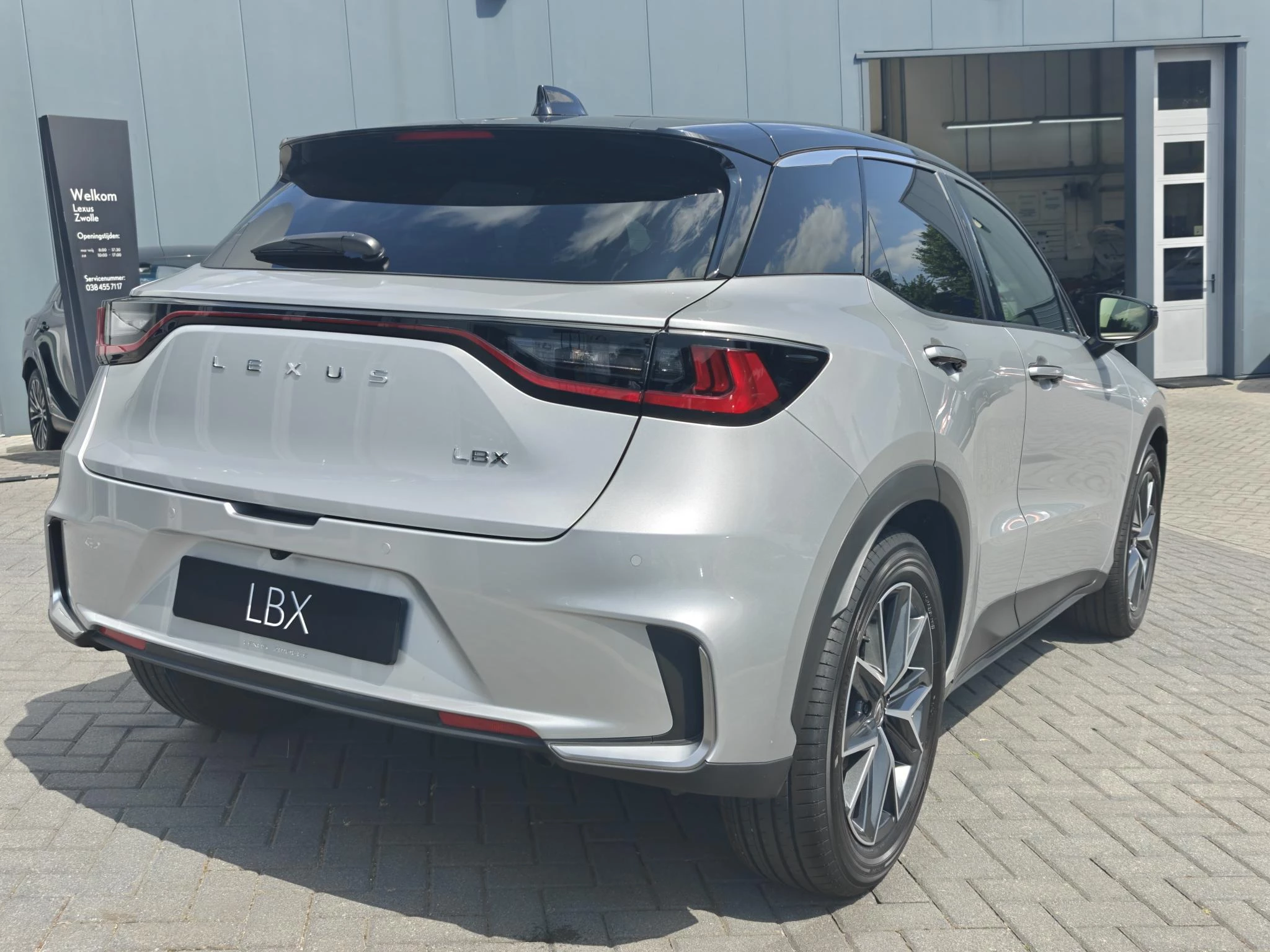Hoofdafbeelding Lexus LBX