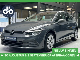 Hoofdafbeelding Volkswagen Golf Volkswagen Golf 1.0 eTSI Life Business DIGI DASHB. I SFEER VERLICHTING I FULL LED I PDC V+A + CAMERA