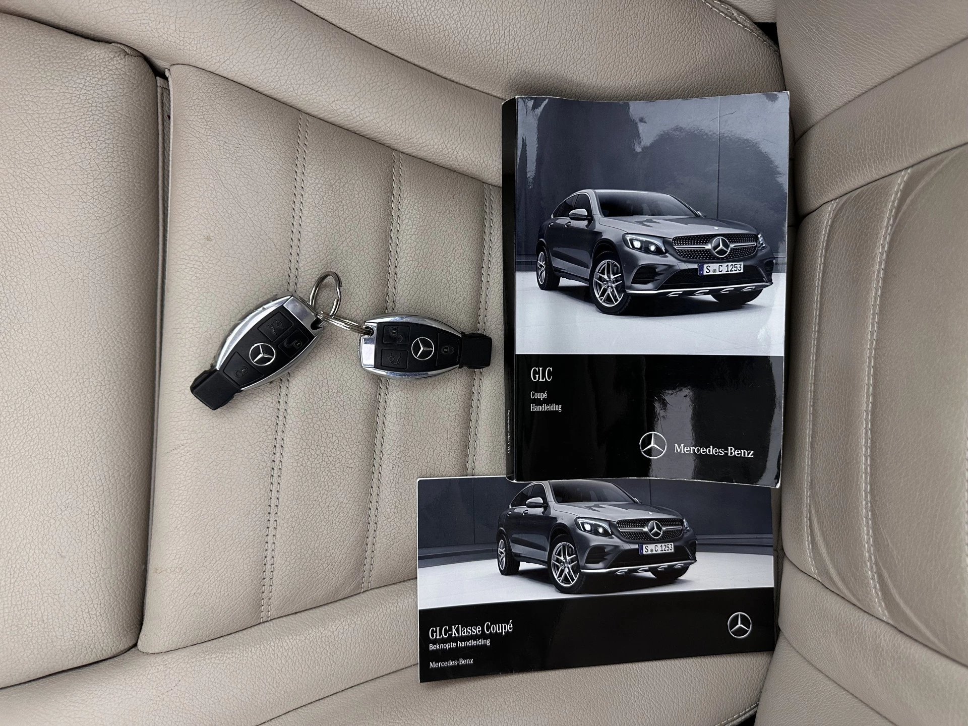 Hoofdafbeelding Mercedes-Benz GLC
