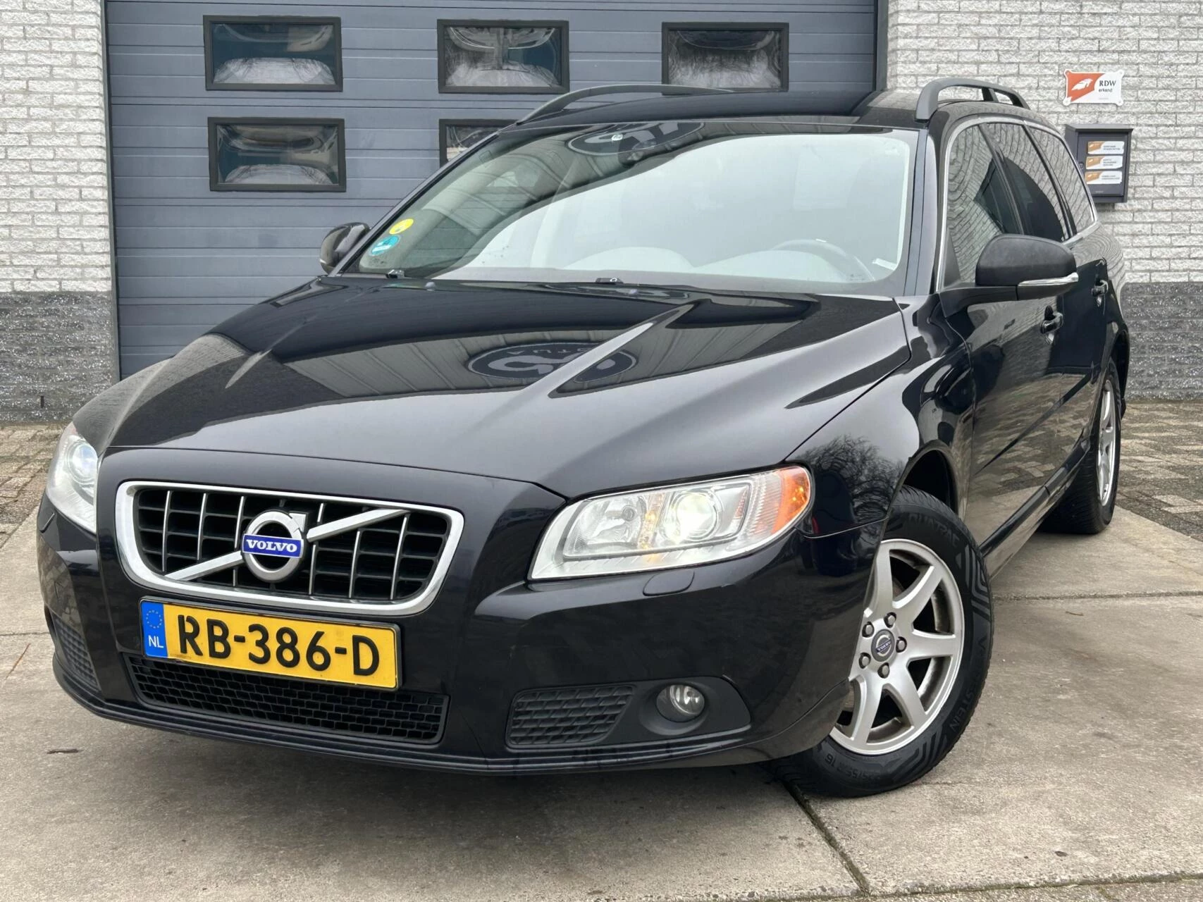 Hoofdafbeelding Volvo V70