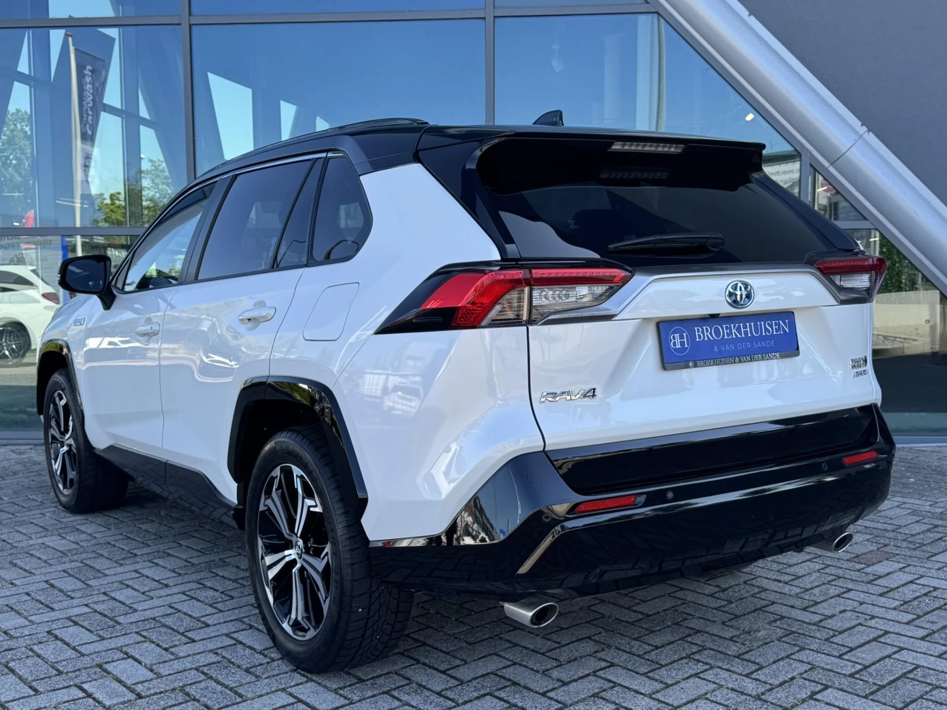 Hoofdafbeelding Toyota RAV4