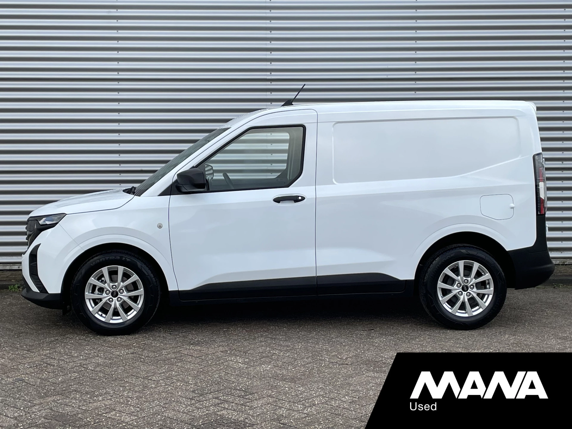 Hoofdafbeelding Ford Transit Courier