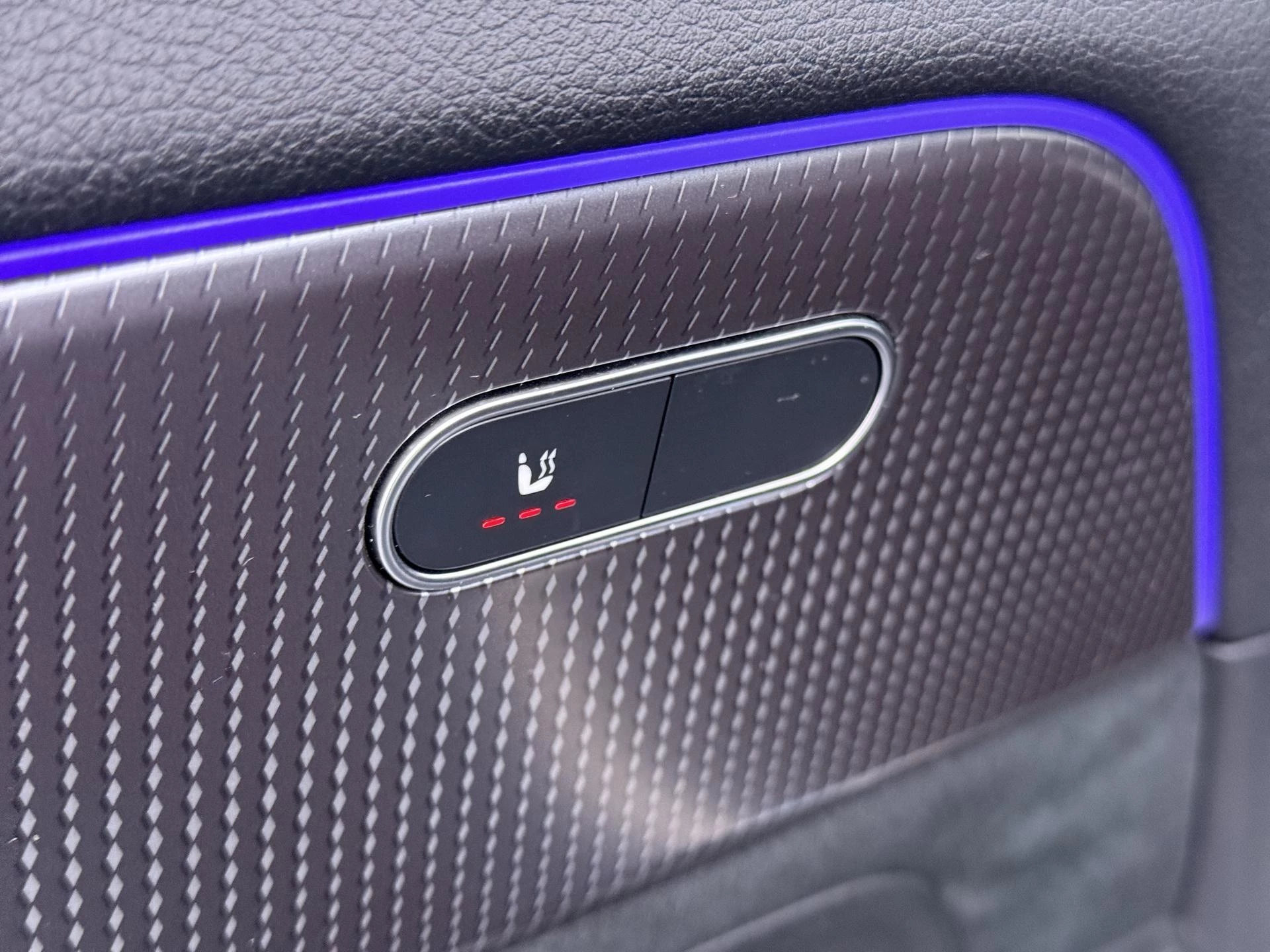 Hoofdafbeelding Mercedes-Benz EQA