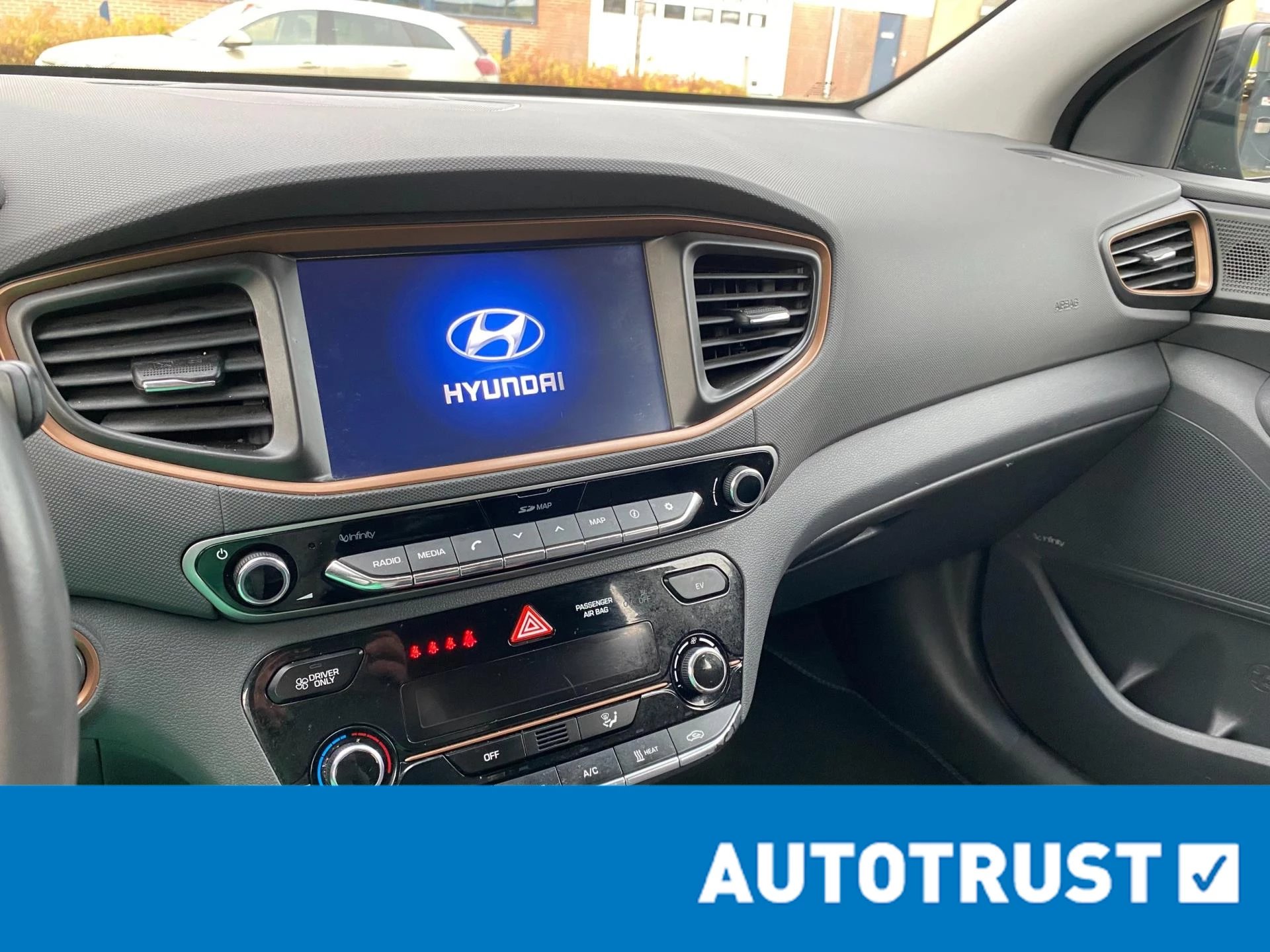 Hoofdafbeelding Hyundai IONIQ