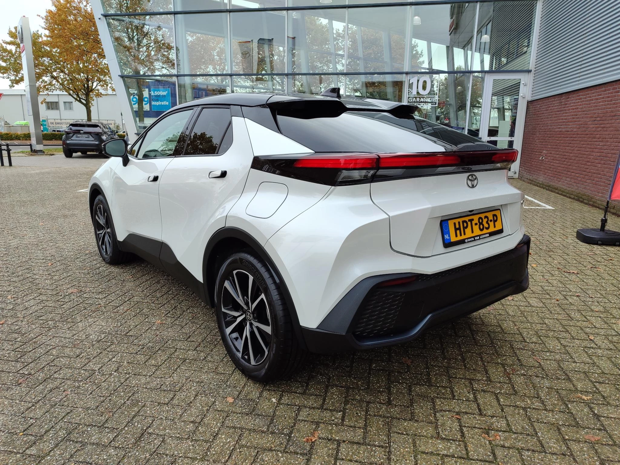 Hoofdafbeelding Toyota C-HR