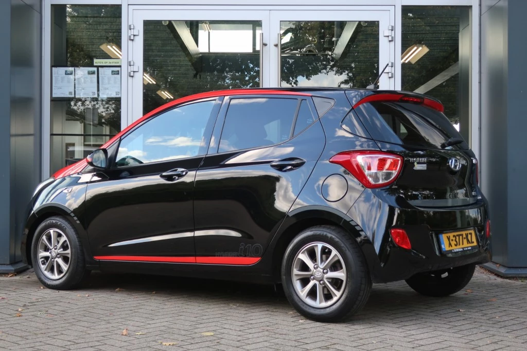 Hoofdafbeelding Hyundai i10