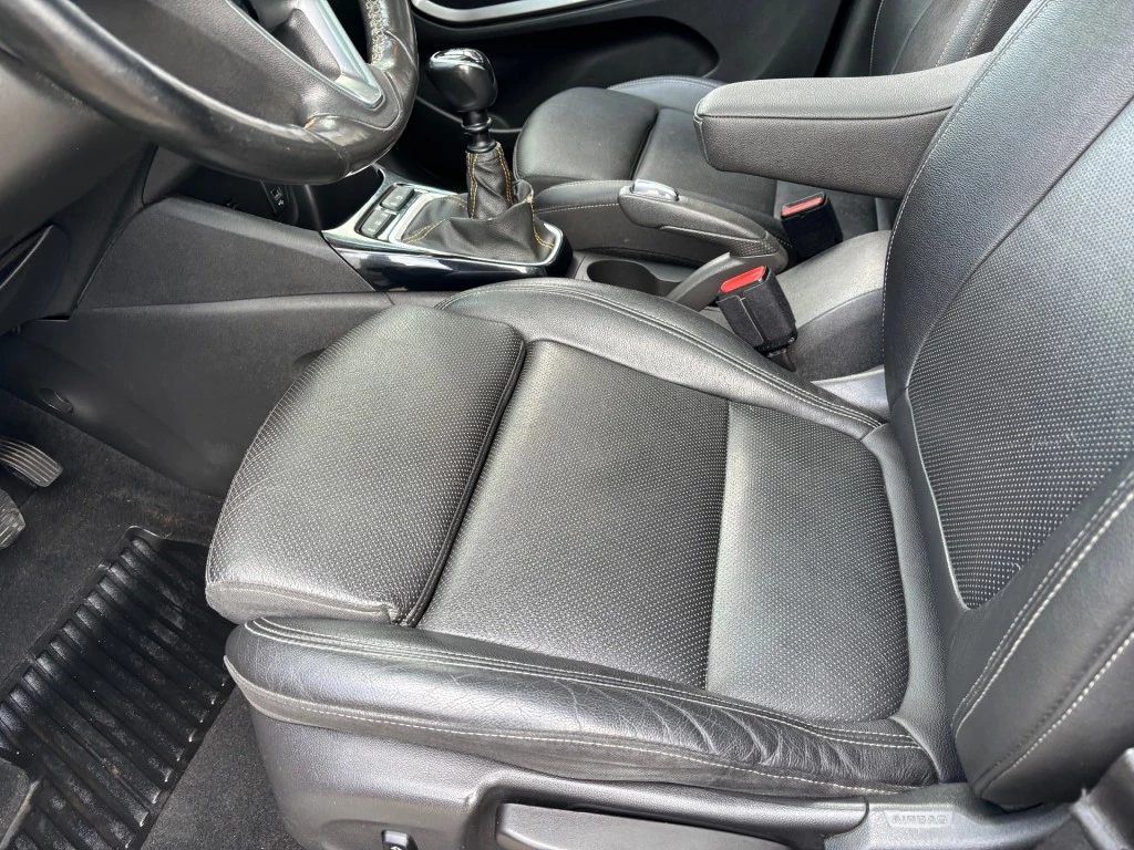 Hoofdafbeelding Opel Crossland X