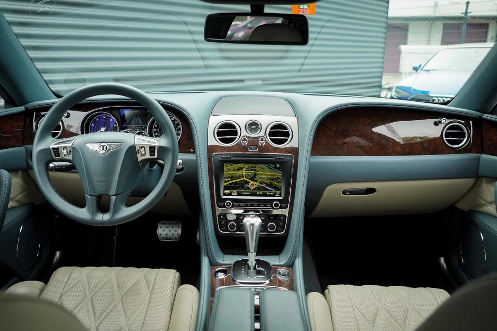 Hoofdafbeelding Bentley Flying Spur