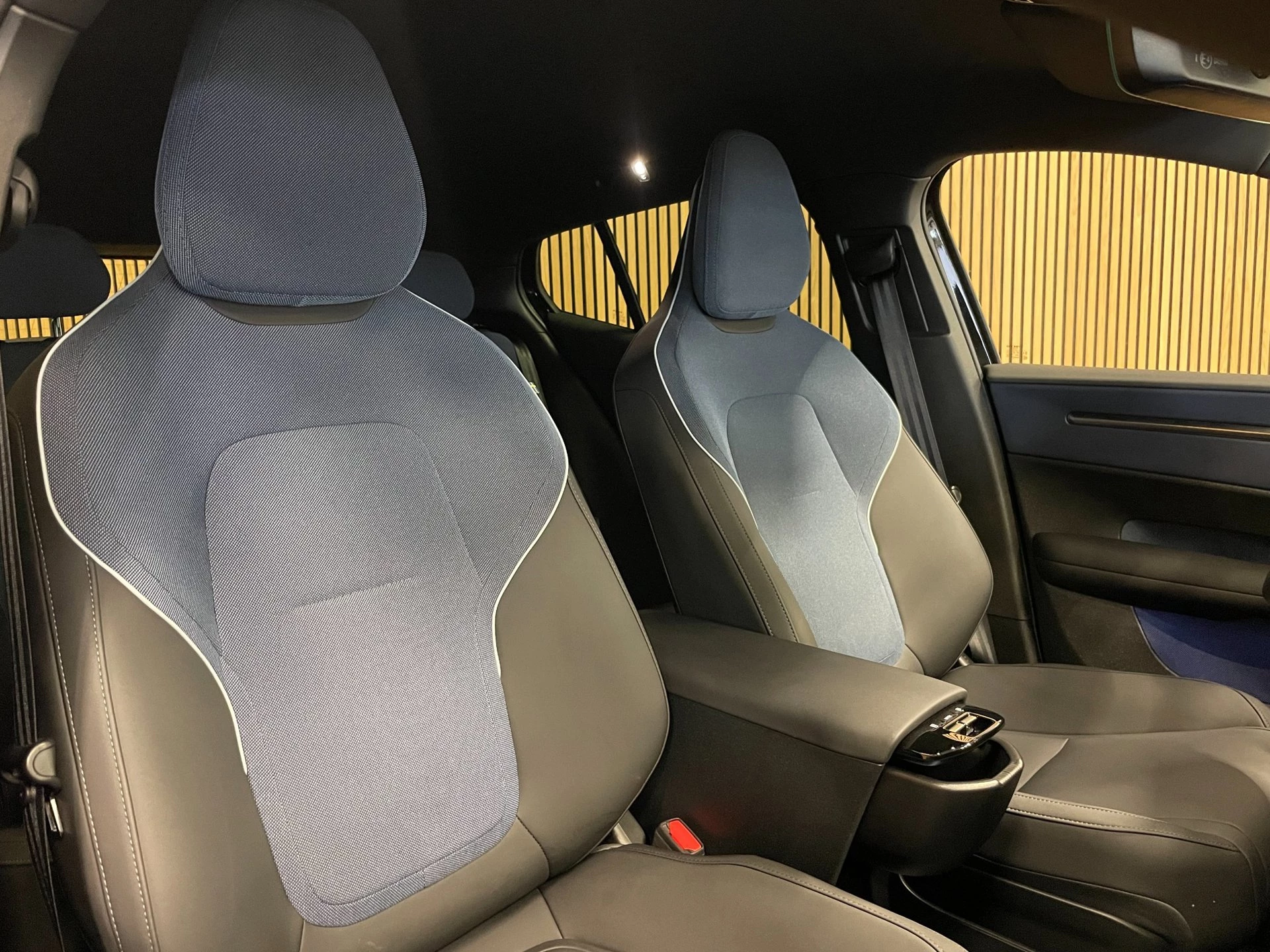 Hoofdafbeelding Volvo EX30