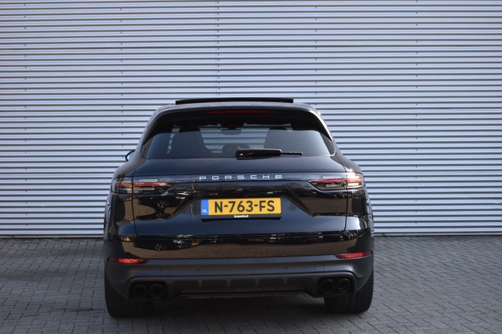 Hoofdafbeelding Porsche Cayenne
