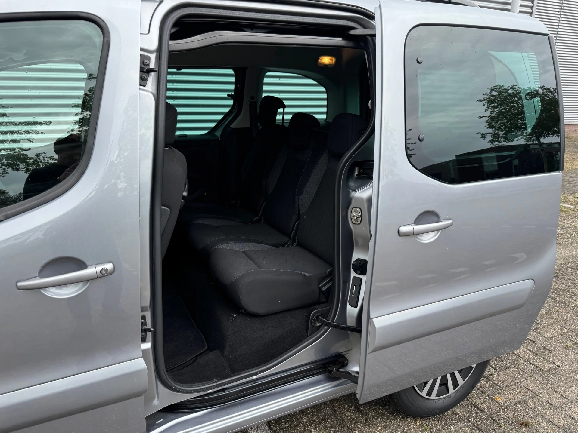 Hoofdafbeelding Peugeot Partner