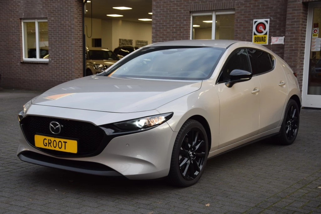 Hoofdafbeelding Mazda 3