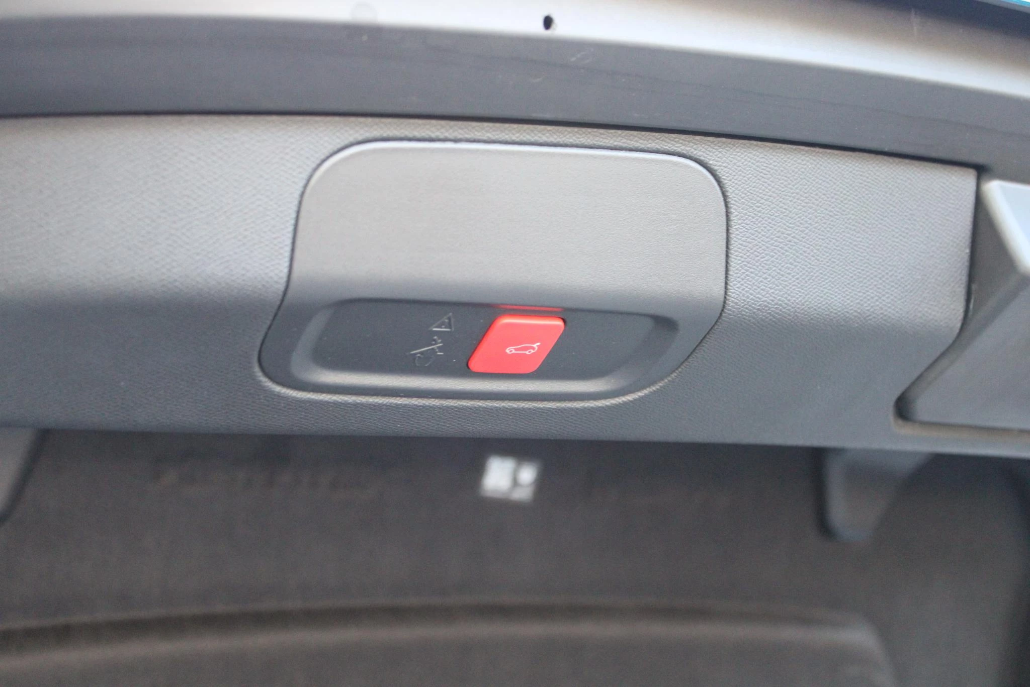 Hoofdafbeelding Peugeot 408