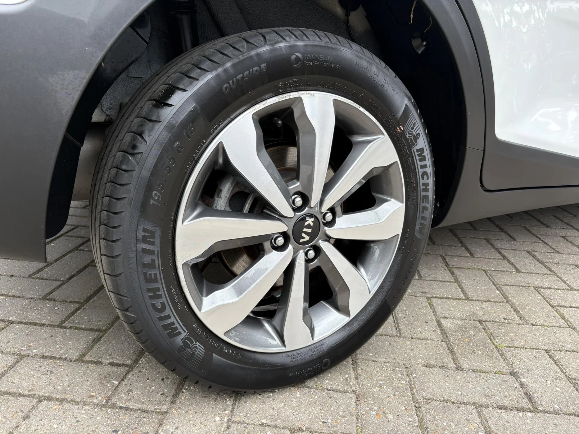 Hoofdafbeelding Kia Stonic
