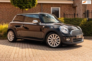 Mini Mini 1.6 Cooper Chili 122 PK Xenon Stoelverwarming Clima Cruise 17''