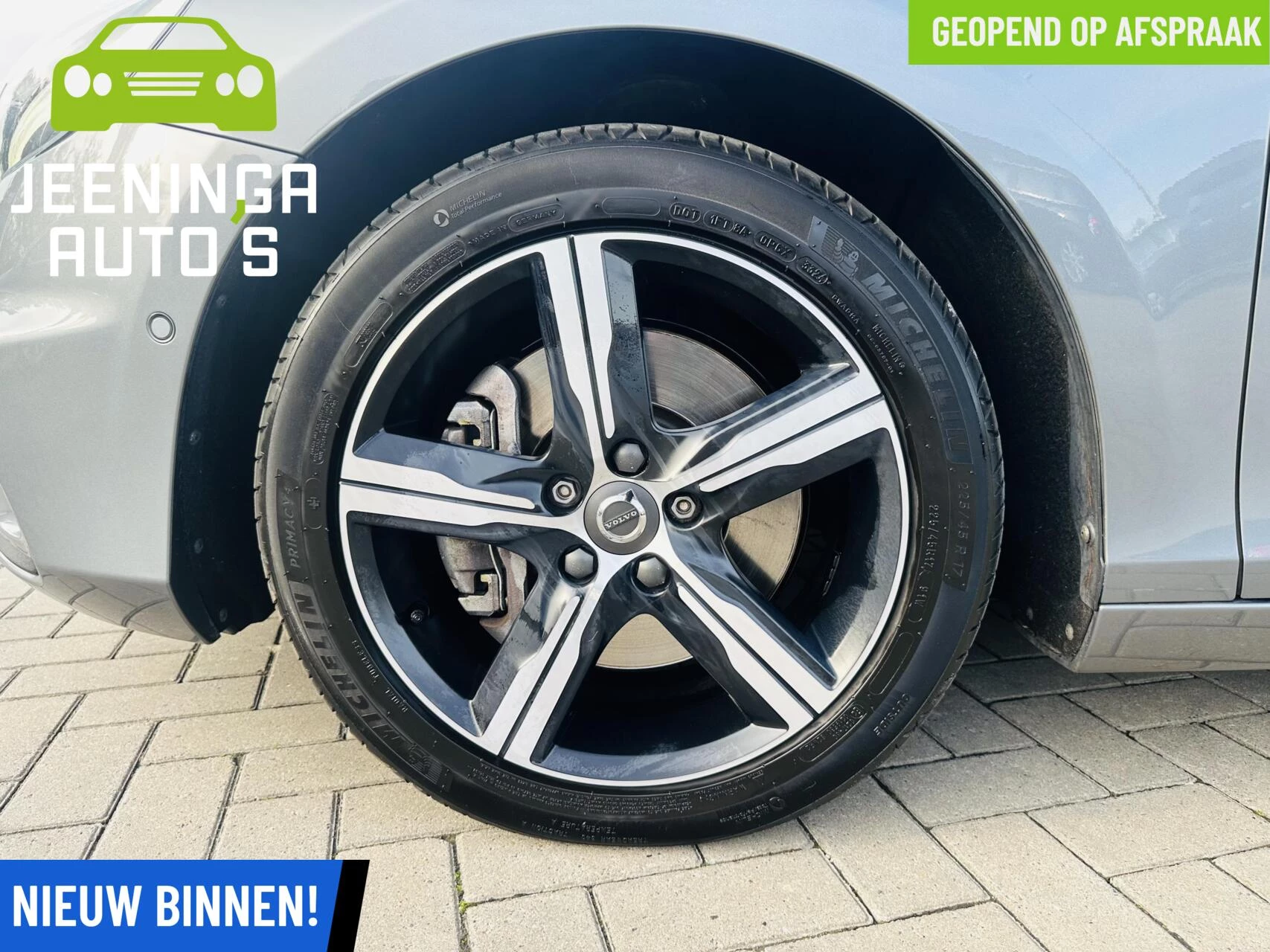 Hoofdafbeelding Volvo V40