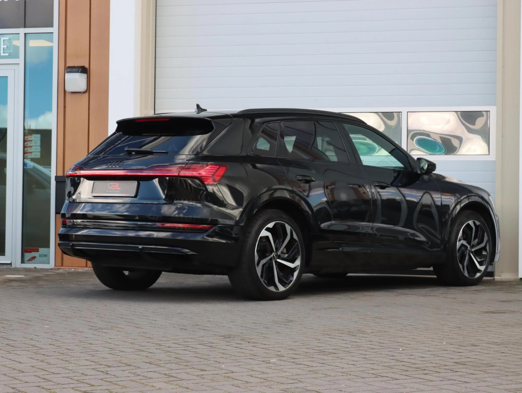 Hoofdafbeelding Audi e-tron