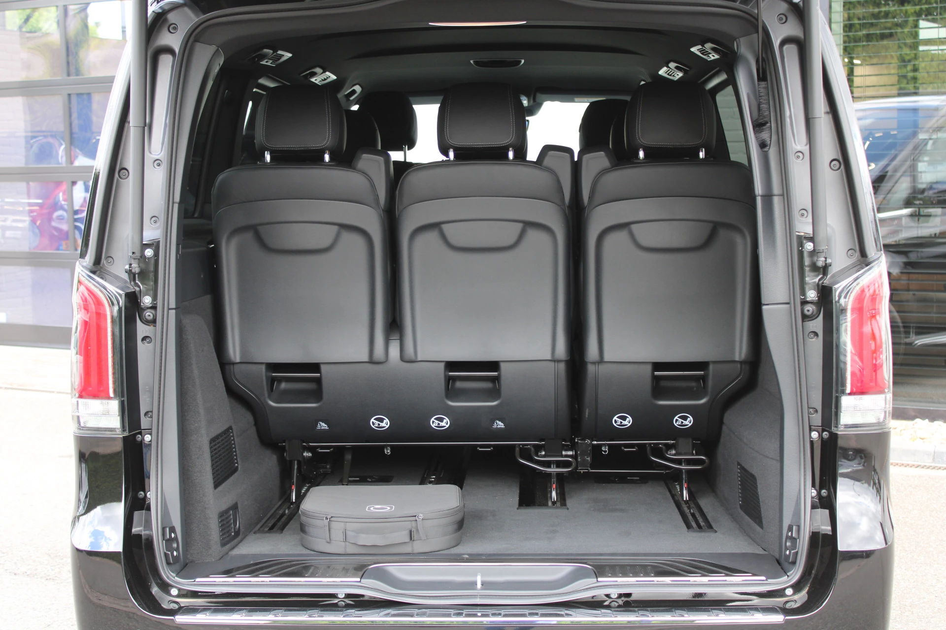 Hoofdafbeelding Mercedes-Benz EQV