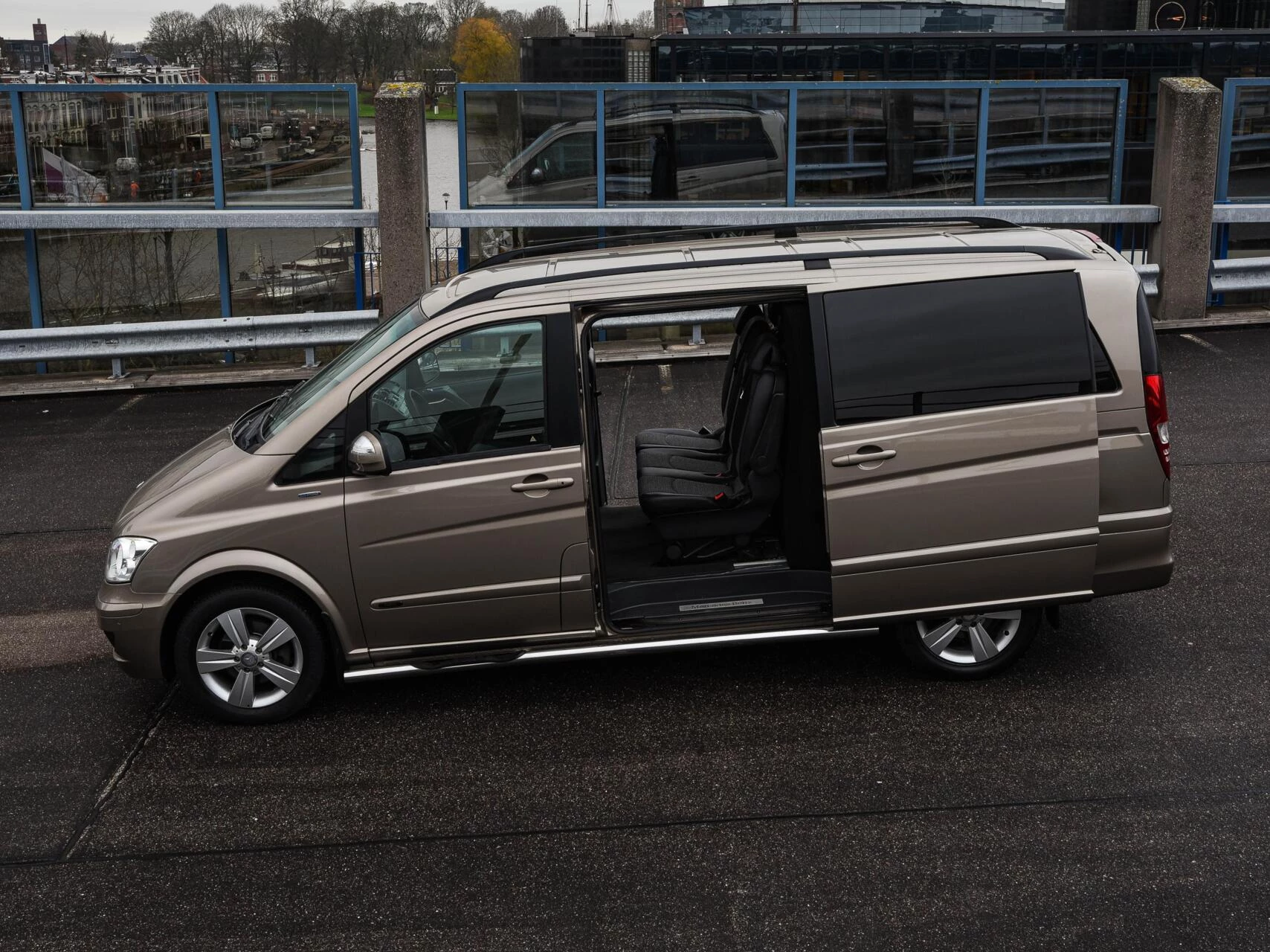 Hoofdafbeelding Mercedes-Benz V-Klasse