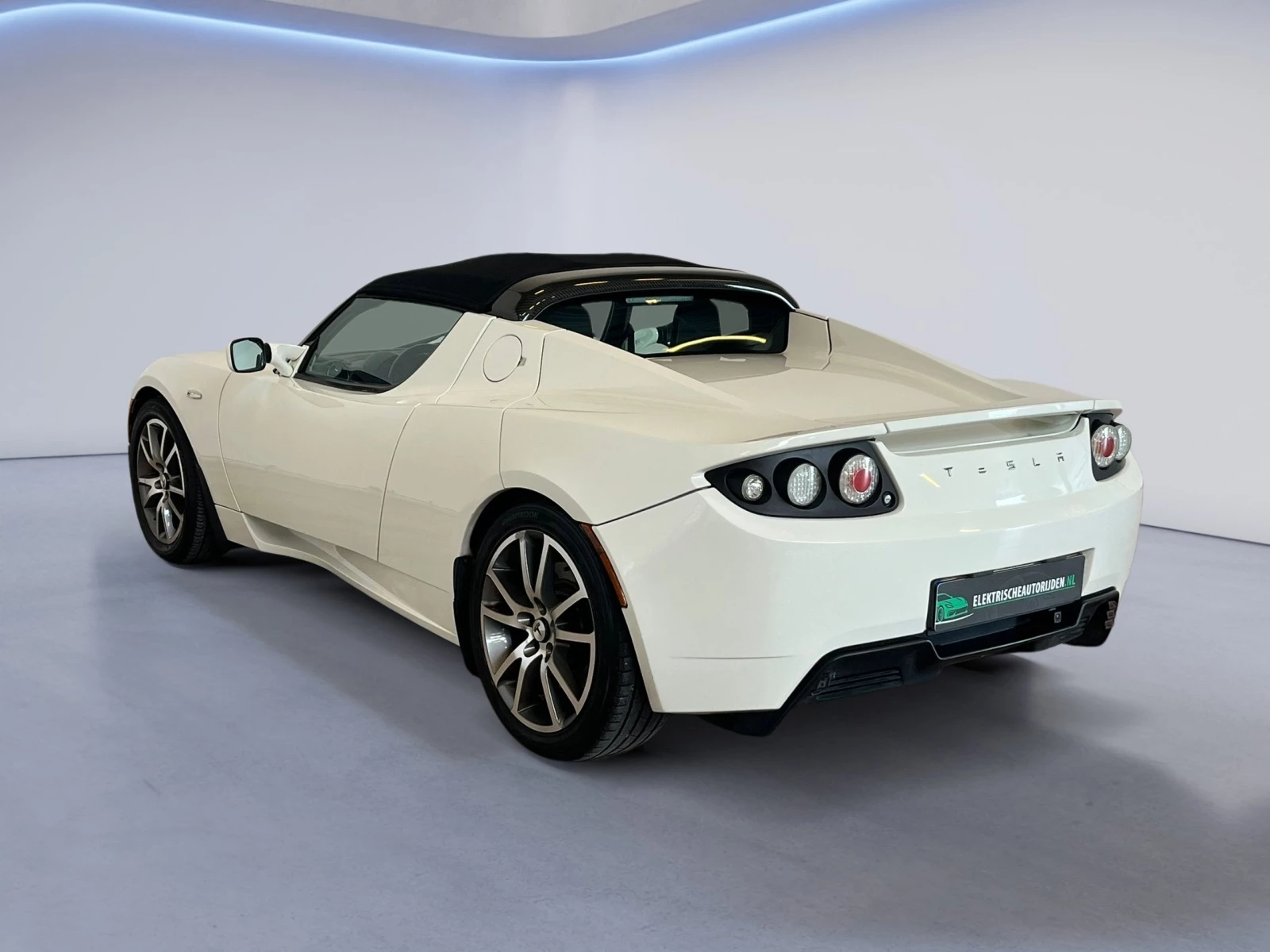 Hoofdafbeelding Tesla Roadster