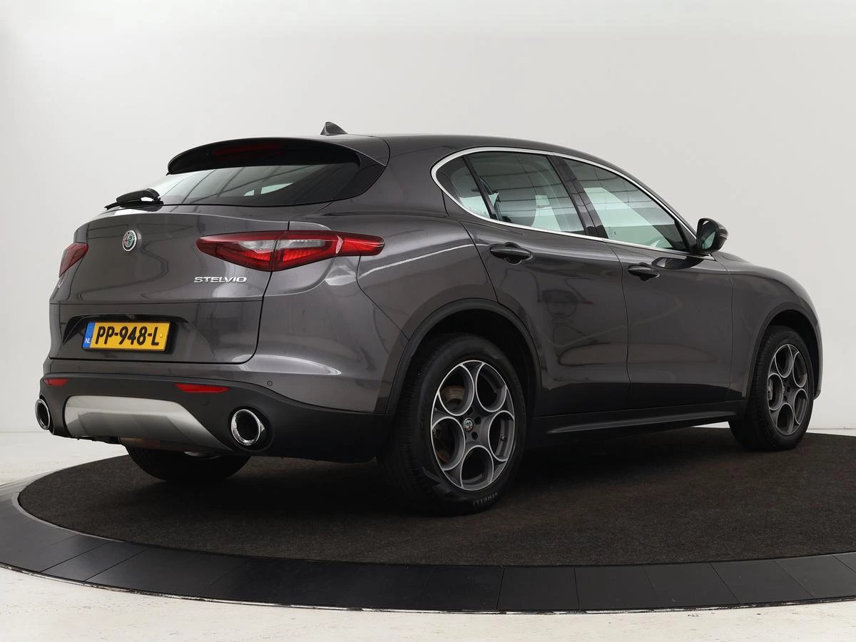 Hoofdafbeelding Alfa Romeo Stelvio