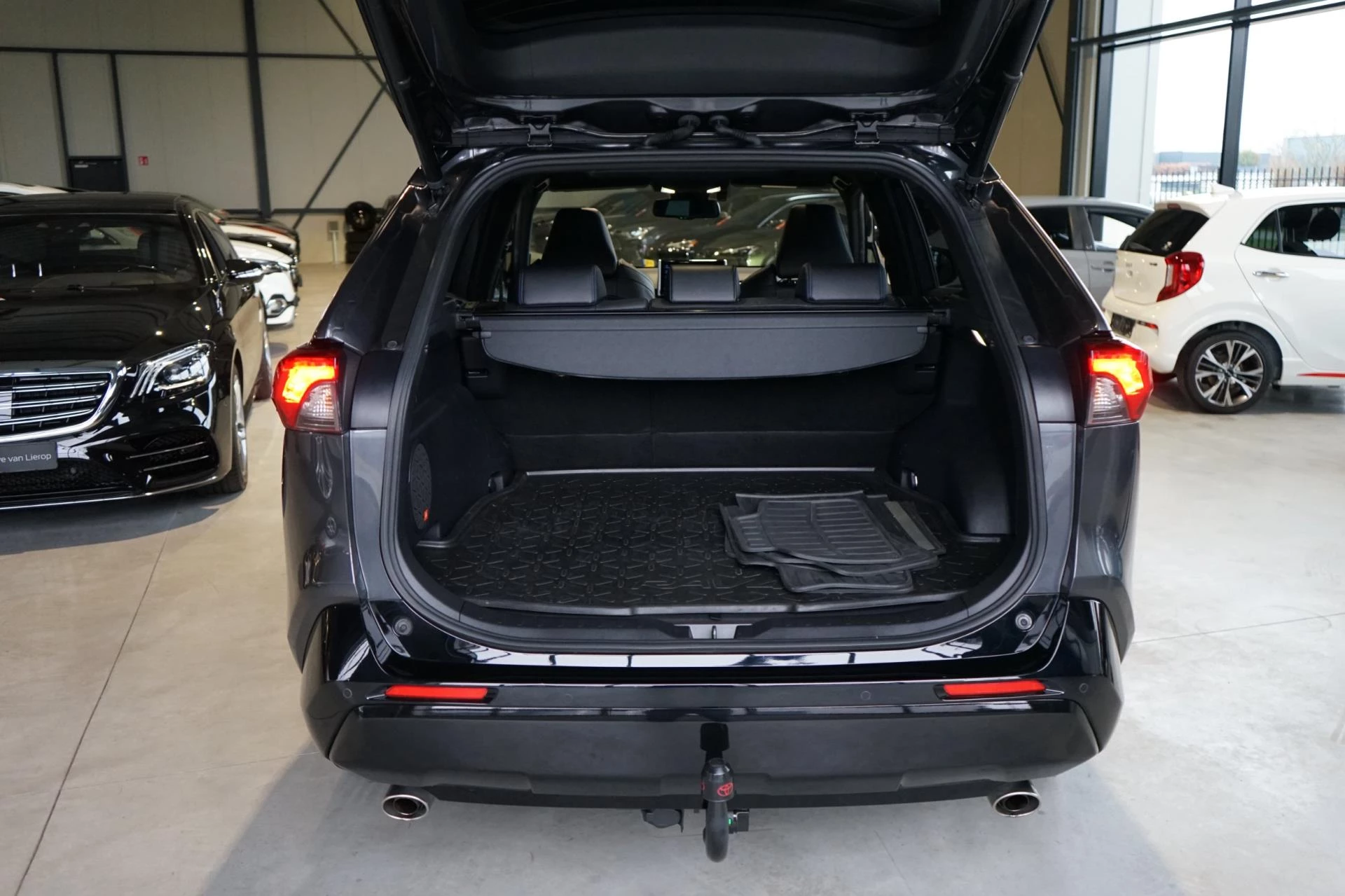 Hoofdafbeelding Toyota RAV4