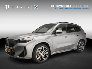 BMW X1 xDrive25e M-Sportpakket / Trekhaak / Panoramadak / Head-up / Harman Kardon / LED / Getint glas / Alu wielen 20 inch
