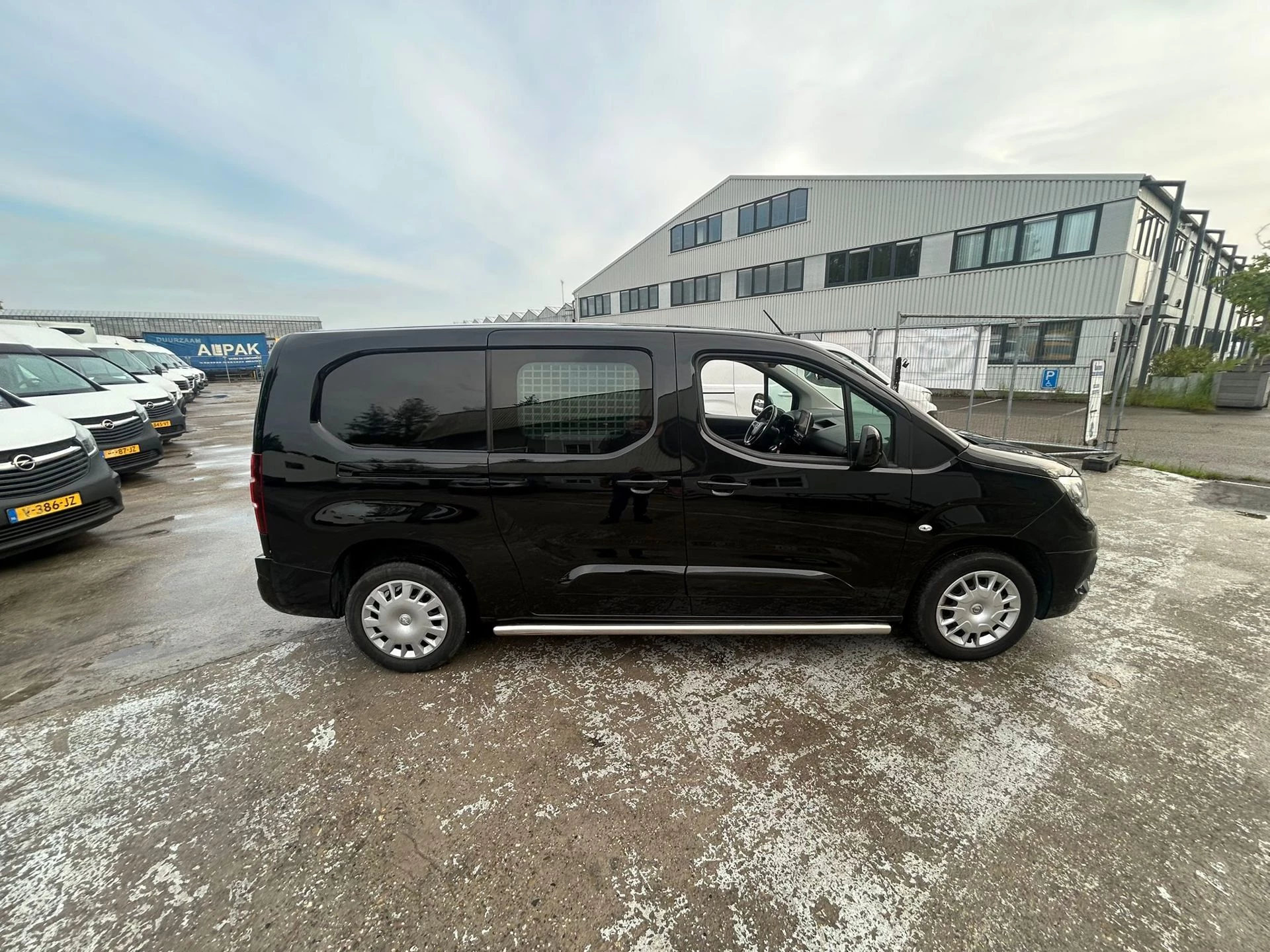 Hoofdafbeelding Opel Combo