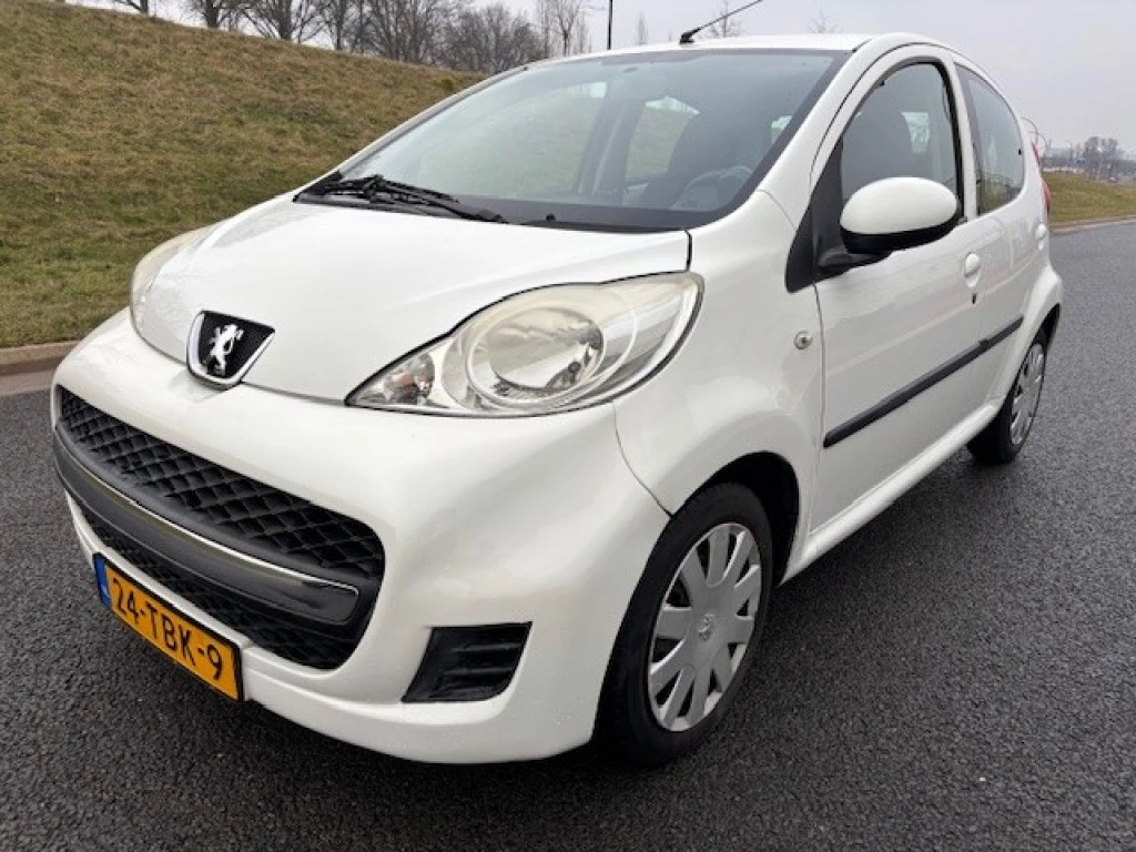 Hoofdafbeelding Peugeot 107