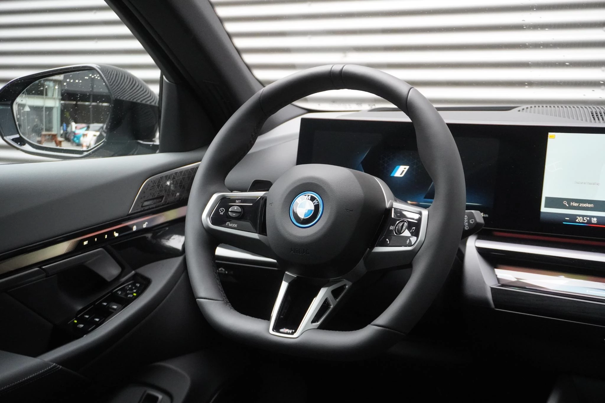 Hoofdafbeelding BMW i5