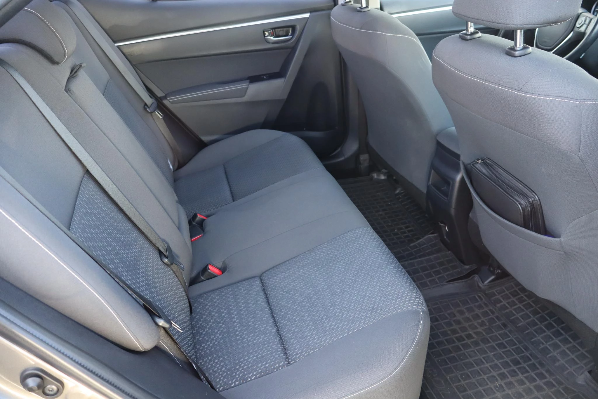 Hoofdafbeelding Toyota Corolla