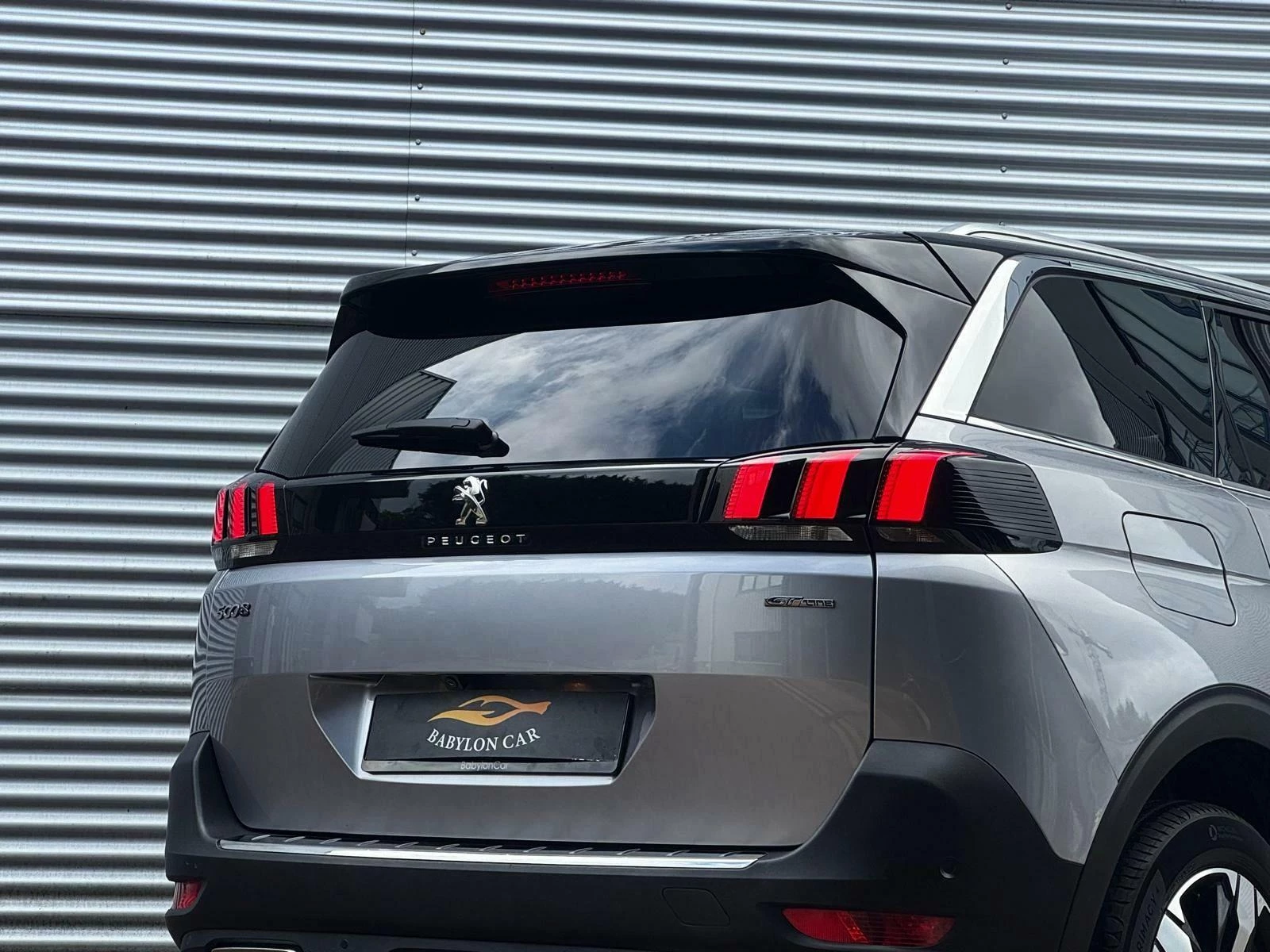 Hoofdafbeelding Peugeot 5008