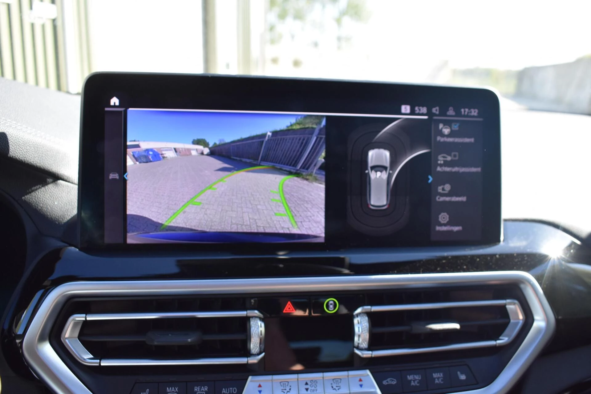 Hoofdafbeelding BMW iX3