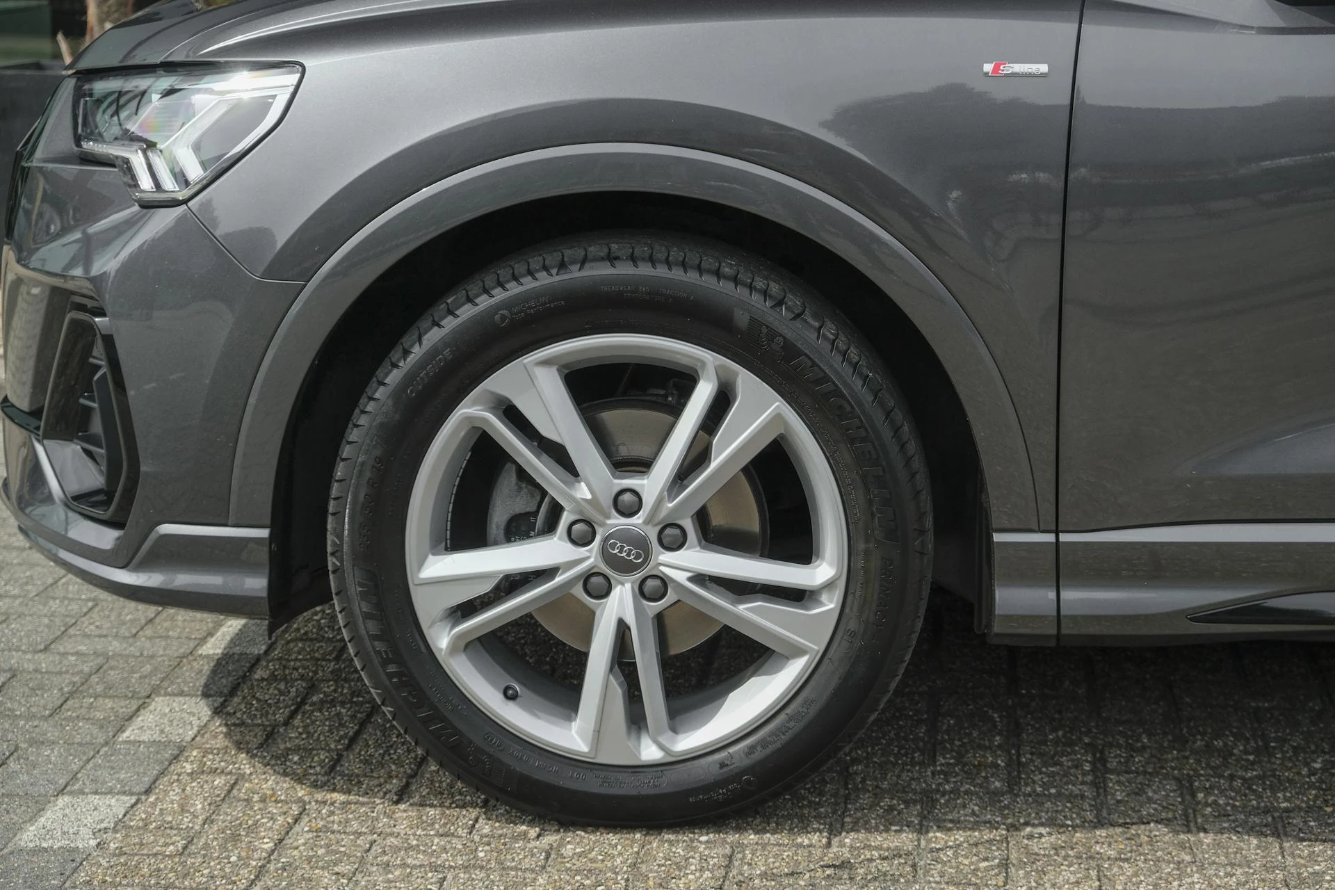 Hoofdafbeelding Audi Q3